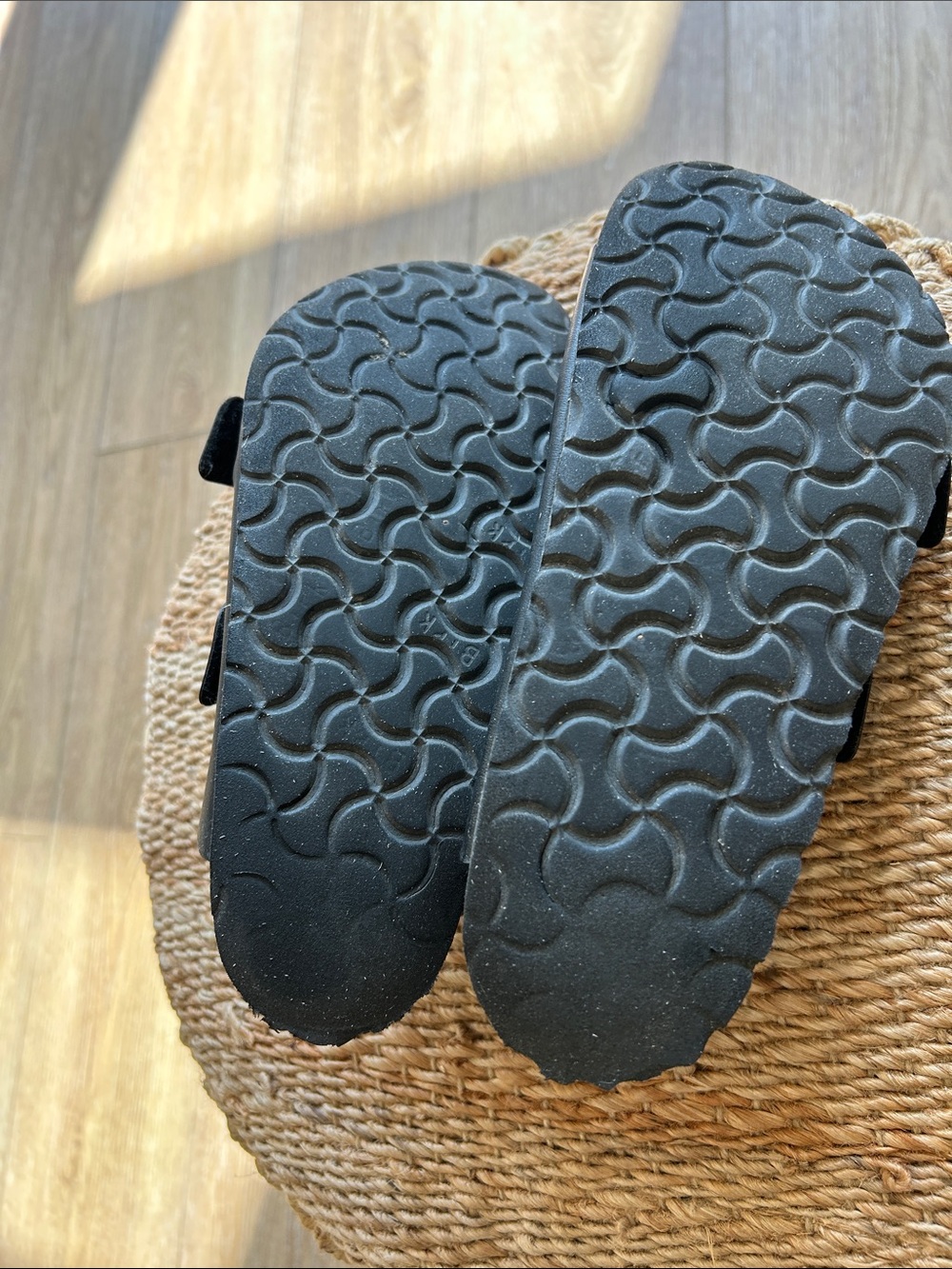 Arizona Soft Footbed Birkenstocks-Flor 37 - Picture 4 of 6